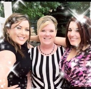 Meet your Posher, Debi